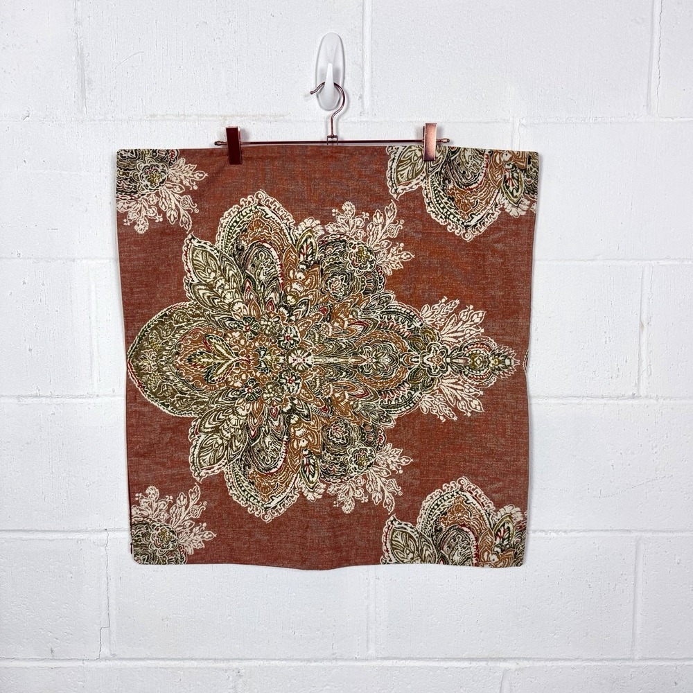 Pottery Barn Pillow Covers 2 Piece Linen Blend 24X24 Brown Floral Medallion BoHo